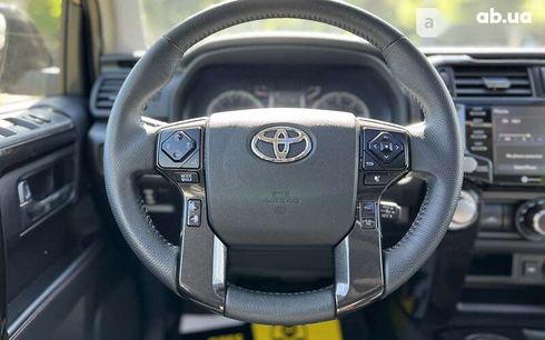 Toyota 4Runner 2020 - фото 27