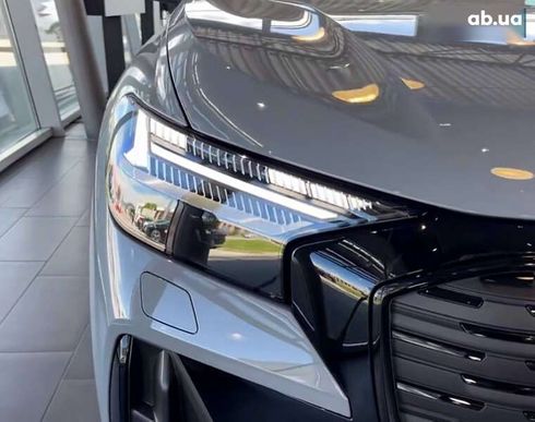 Audi Q4 e-tron 2024 - фото 10