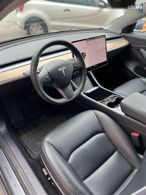 Tesla Model 3 2019 - фото 19