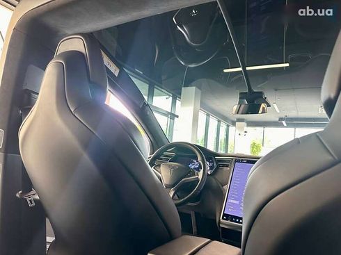 Tesla Model X 2018 - фото 20