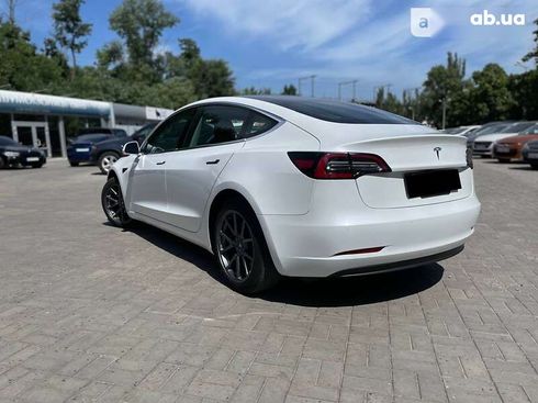 Tesla Model 3 2019 - фото 5