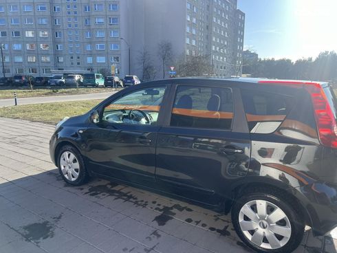 Nissan Note 2006 черный - фото 6