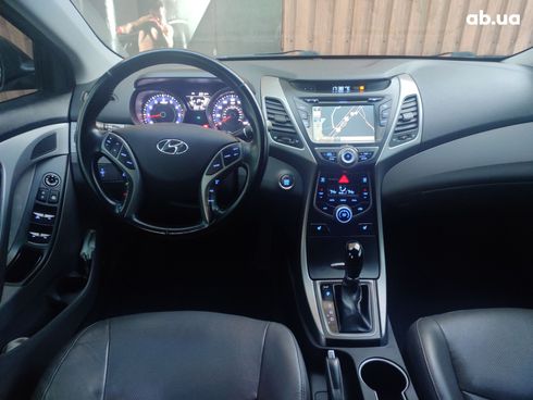 Hyundai Elantra 2015 черный - фото 13
