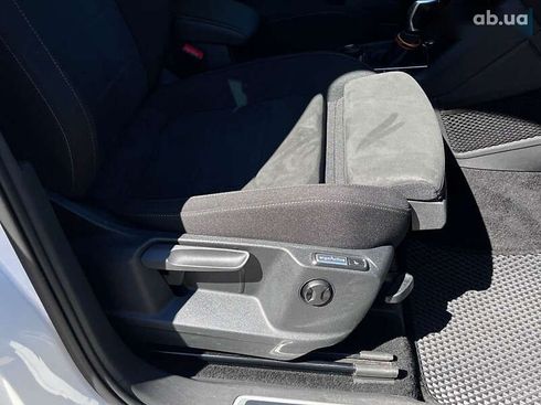 Volkswagen Tiguan 2021 - фото 25