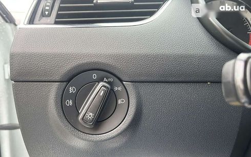 Skoda Octavia 2018 - фото 13