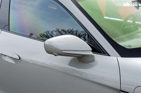 Porsche Taycan 2021 - фото 18