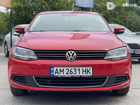 Volkswagen Jetta 2013 - фото 4