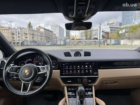 Porsche Cayenne 2021 - фото 20
