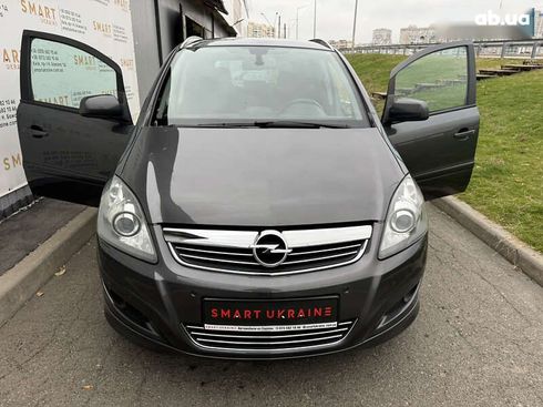 Opel Zafira 2011 - фото 3