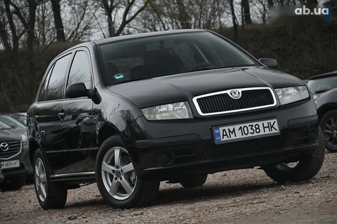 Skoda Fabia 2006 - фото 2