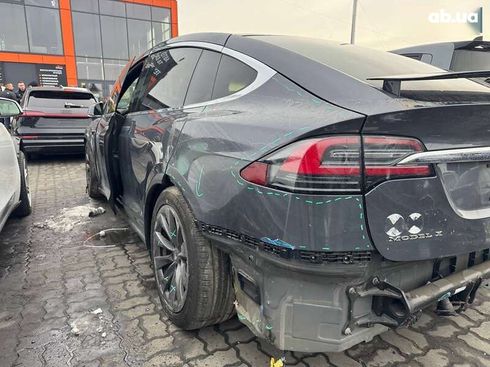 Tesla Model X 2018 - фото 5