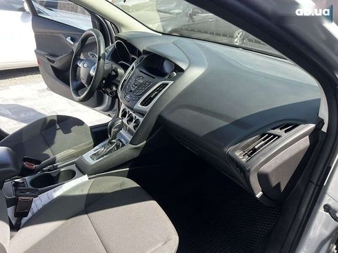 Ford Focus 2012 - фото 16