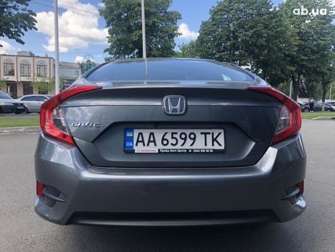 Honda Civic 2017 - фото 6