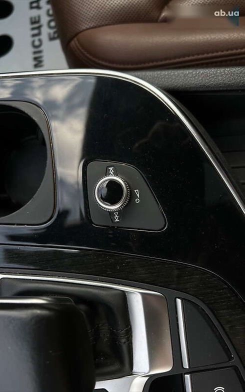 Audi Q7 2016 - фото 27
