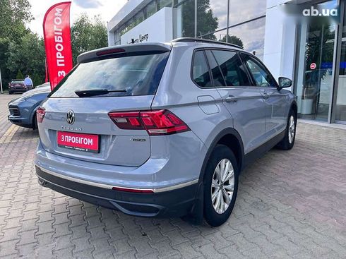 Volkswagen Tiguan 2022 - фото 8