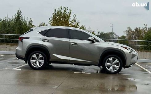 Lexus NX 2016 - фото 16