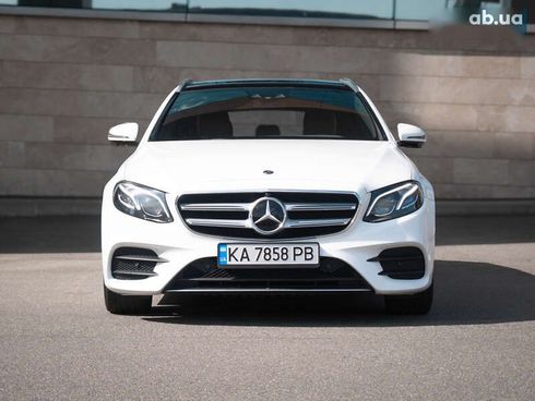 Mercedes-Benz E-Класс 2018 - фото 7