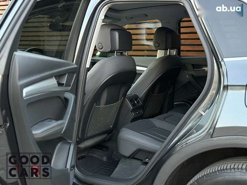 Audi Q5 2020 - фото 29