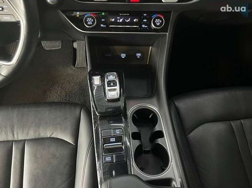 Hyundai Sonata 2019 - фото 16