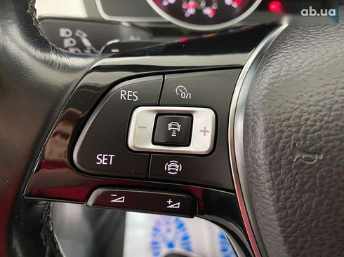 Volkswagen Passat 2018 - фото 18