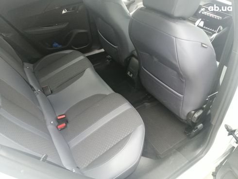 Peugeot 2008 2020 белый - фото 10