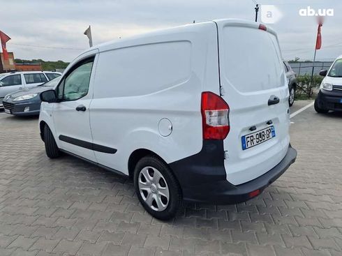 Ford Transit Courier 2020 - фото 9