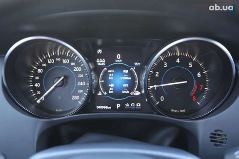 Jaguar F-Pace 2018 - фото 18