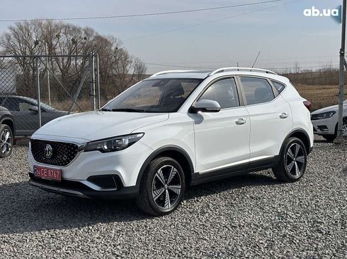 MG ZS EV 2021 - фото 2