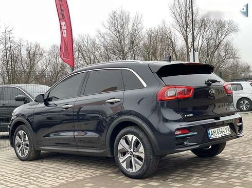 Kia Niro 2019 - фото 19