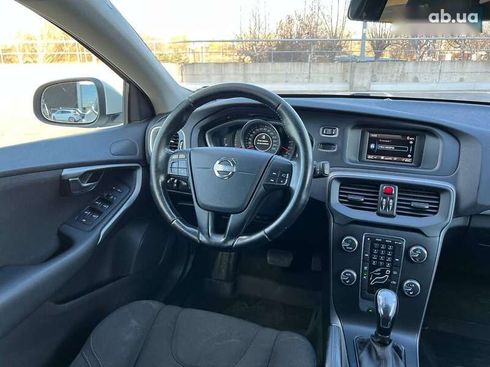 Volvo V40 2013 - фото 23