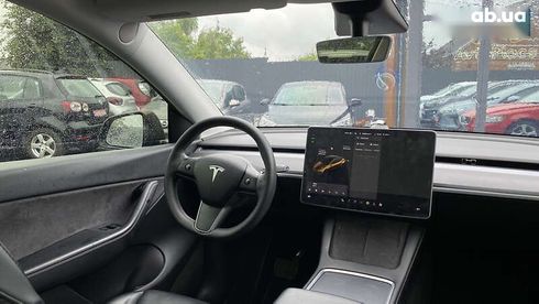 Tesla Model Y 2021 - фото 28