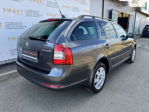 Skoda Octavia 2010 - фото 6