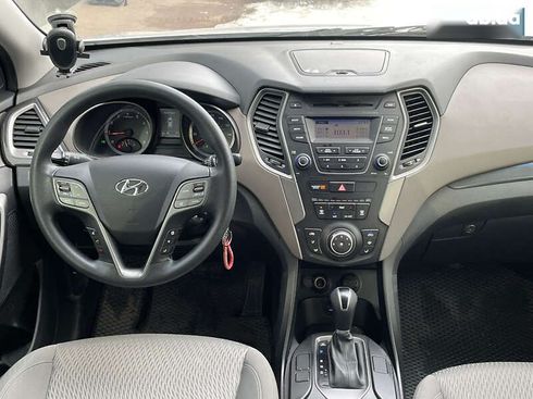 Hyundai Santa Fe 2015 - фото 20