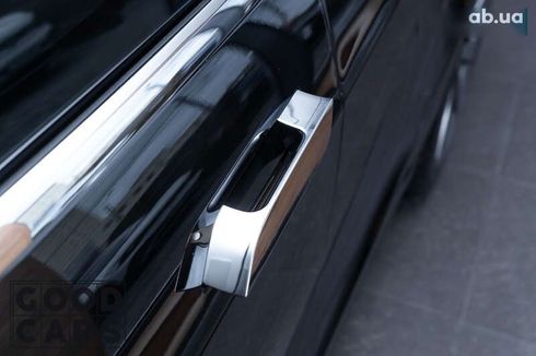 Tesla Model S 2019 - фото 18