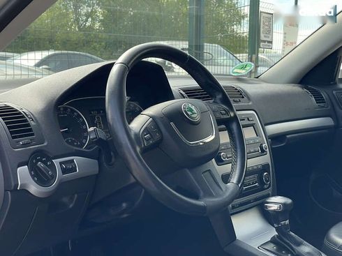 Skoda Octavia 2011 - фото 25