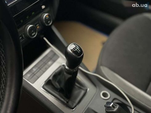 Skoda Superb 2016 - фото 18