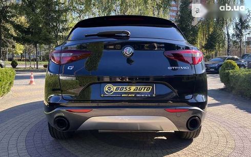 Alfa Romeo Stelvio 2022 - фото 6