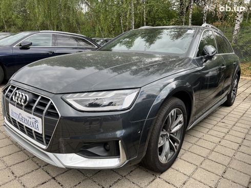 Audi A4 2022 - фото 24