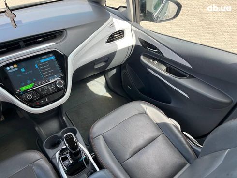 Chevrolet Bolt 2020 серый - фото 27