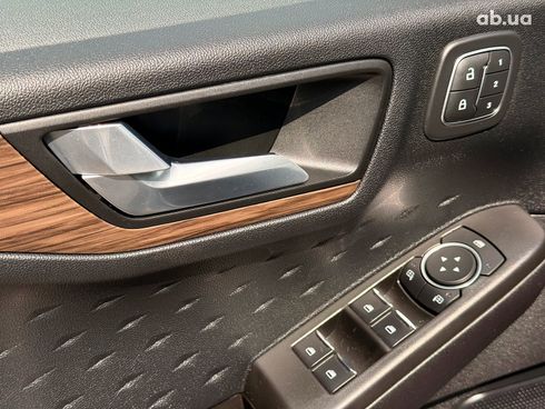 Ford Escape 2019 серый - фото 17