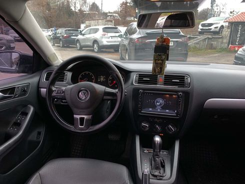 Volkswagen Jetta 2010 черный - фото 83