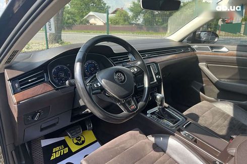 Volkswagen Passat 2015 - фото 8