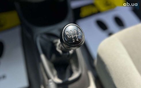 Chevrolet Lacetti 2012 - фото 17