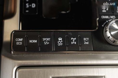 Toyota Land Cruiser 2018 - фото 19