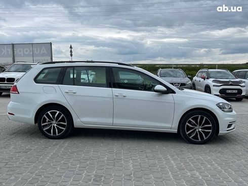 Volkswagen Golf 2020 белый - фото 5