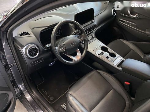 Hyundai Kona Electric 2021 - фото 29