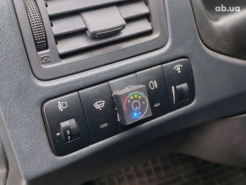 Hyundai Tucson 2012 серый - фото 23