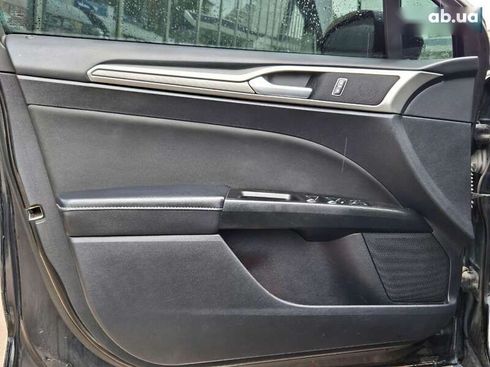 Ford Fusion 2017 - фото 16