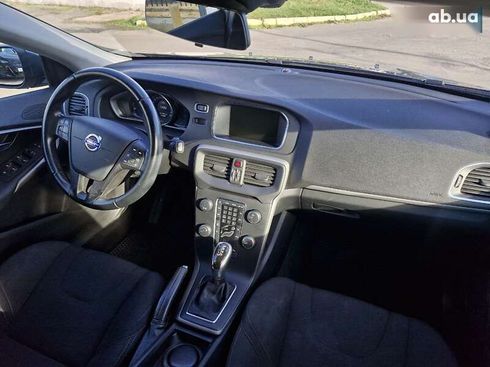 Volvo V40 2014 - фото 21