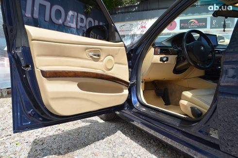 BMW 3 серия 2011 синий - фото 9